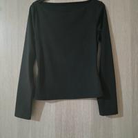 maglia nera elasticizzata