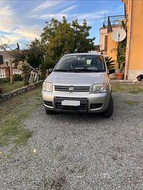 Fiat Panda 4x4 Climbing