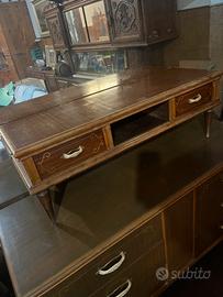 Mobile basso mobiletto porta TV in legno vintage