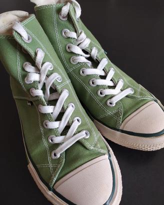 Sneakers Superdry. Verde chiaro. N : 37,5