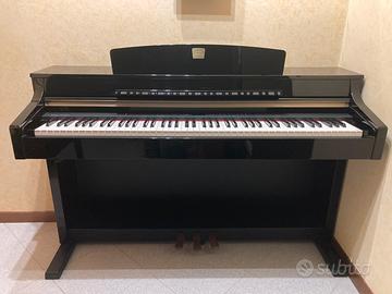 Pianoforte Yamaha CLP330