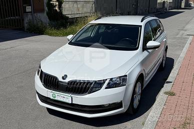 SKODA Octavia 1.4 TSI Wagon Ambition G-Tec