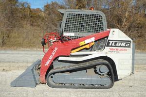 Pala cingolata Takeuchi TL8R-2