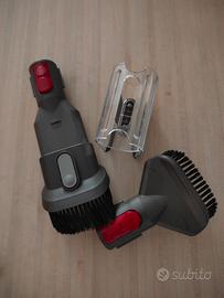 tre Pezzi Djson  V15.originale . due spazzole e ac