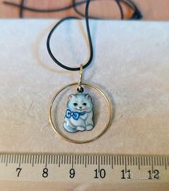 Gattino, pendente in oro miniato Gabriella Rivalta