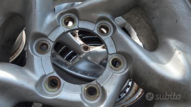  n.5 cerchi usati a 6  15 Pollici