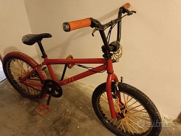 Bmx street con ruota 20 usata ben tenuta