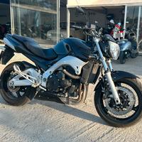 SUZUKI GSR 600
