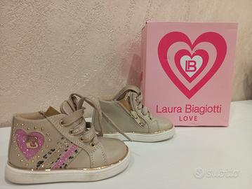 Scarpa bimba Laura Biagiotti n.21