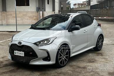 TOYOTA Yaris 1.5 Hybrid 5 porte GR Sport