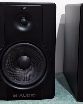 M-Audio BX8 D2 + Soundsation Clarity 10A