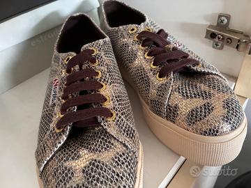Superga platform