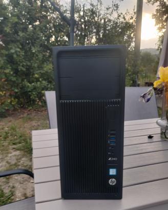 Hp Z240 tower station