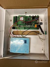 Centrale Antifurto con Tastiera