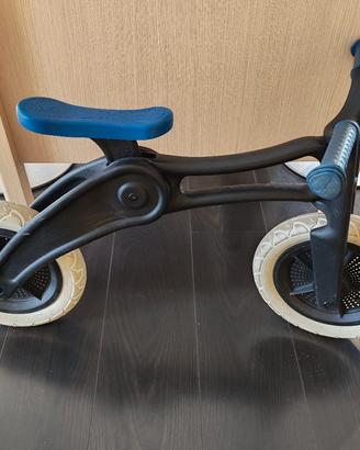 Wishbone bike nera /blu
