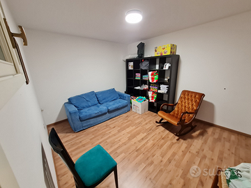 Laboratorio/ ufficio ristrutturato
