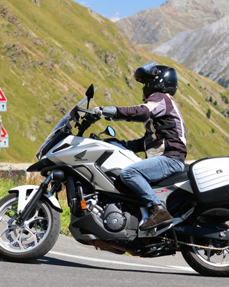 Honda NC 750 TRAVEL EDITION DCT automatica