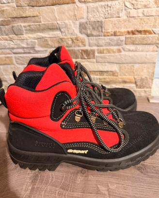 Scarpe grisport antifortunistiche
