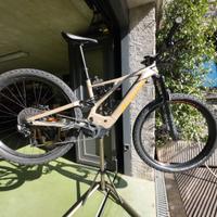 E-MTB - Specialized - Turbo Levo Comp M5 - 700Wh