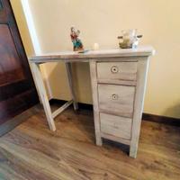 Vecchio banco da scuola