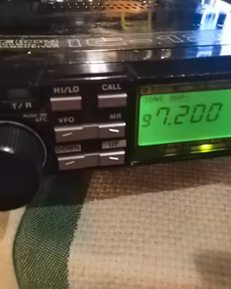 ICOM  IC 1200    1.2   GHZ  radioamatori