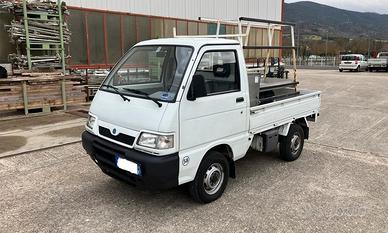 Autocarro Piaggio Porter