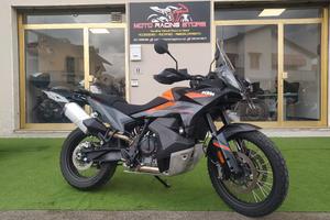 KTM  890 Adventure