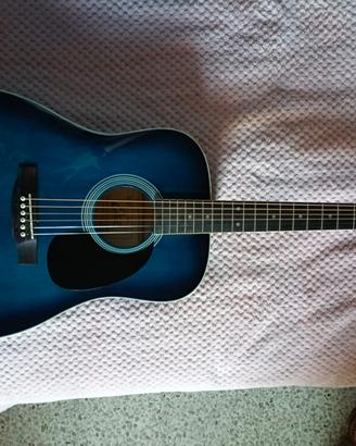 Chitarra acustica come nuova con custodia