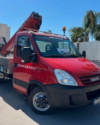 IVECO DAILY 35C CESTELLO TELESCOPICO 20.000KM