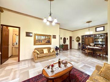 Casa indipendente a Partinico, Via Sold. G.Bonomo