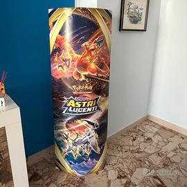 Totem  pubblicitario Pokemon Astri Lucenti
