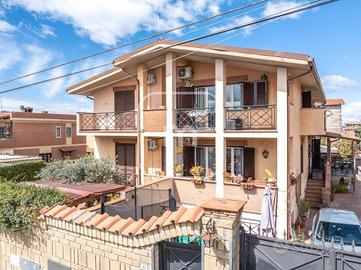 Villa di 200 m² con 4 locali a Roma