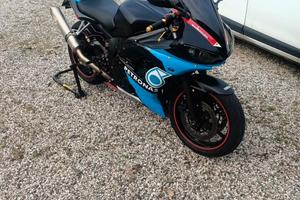 YAMAHA R6 2005