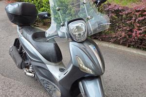 Scooter Piaggio Beverly 125