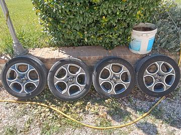 cerchi Kia 185 55 R 15 compresi di pneumatici  50%