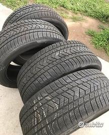 4 gomme usate invernali 265 50 20 Pirelli