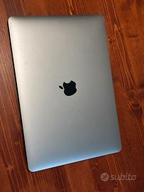 MacBook Air 13” M1