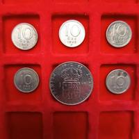Svezia Lotto composto da una moneta svedese da 1 