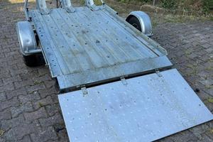 Rimorchio trasporto cose (moto)