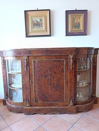 Mobile basso con ante in vetro fine ‘800