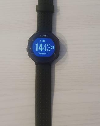 Garmin forerunner 235