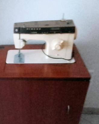 macchina da cucire 