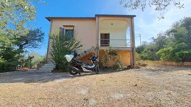 Villino da ristrutturare