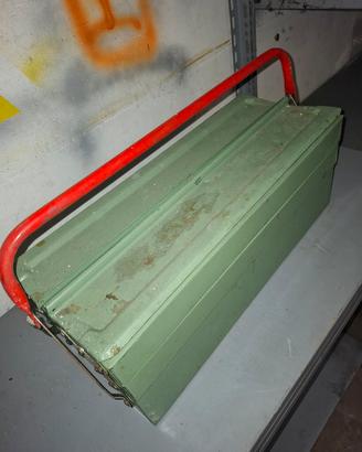 cassetta porta attrezzi 