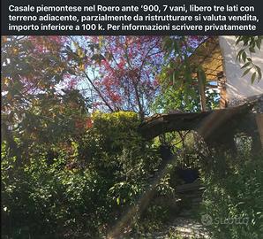 Casale libero tre lati nel Roero ante '900