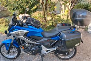 Honda nc750x cambio manuale
