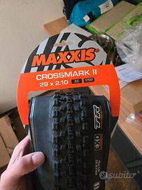 Maxxis Crossmark 2