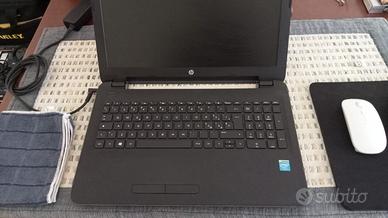 Portatile HP modello 250 G4 win 10 pro