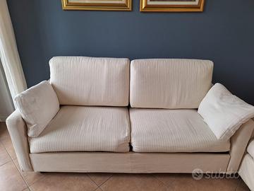 Divano letto tre posti