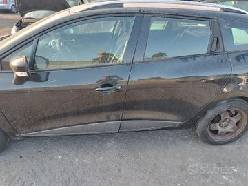 Renault Clio 4°serie station wagon porte